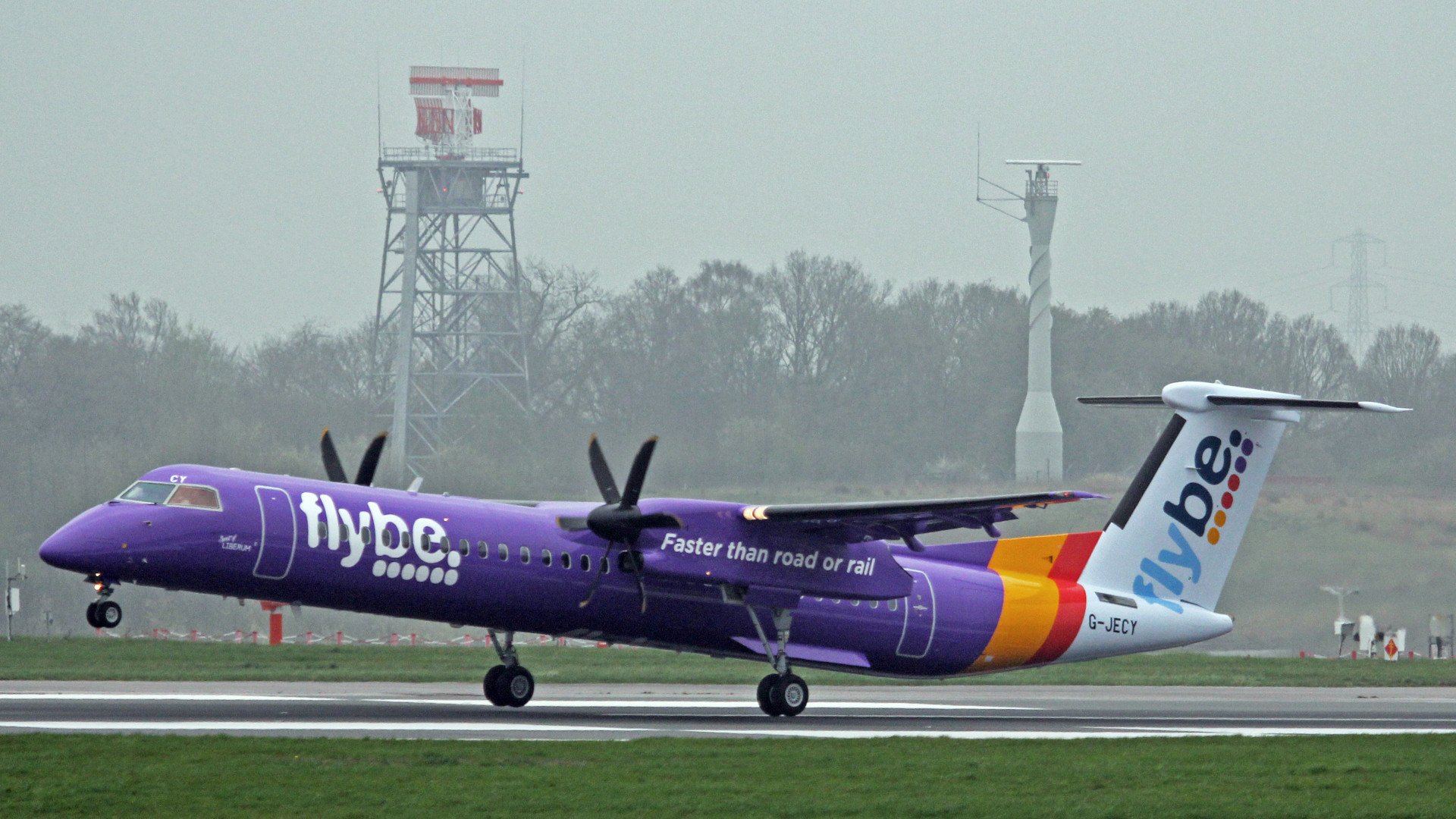 FlyBE Dash8-Q400 Photo Credit: Ken Fielding via Wikmedia Commons