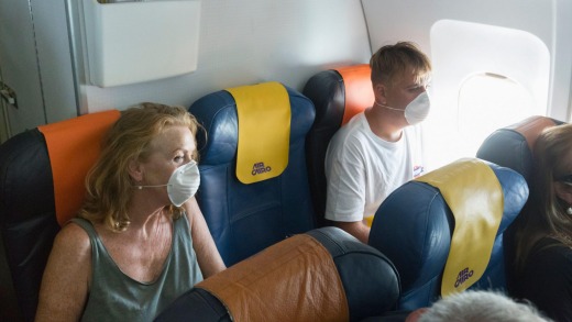 Empty Middle Seat + Face Masks (Source: LinkedIn)